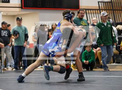 Thumbnail 3 in Roosevelt Invitational photogallery.