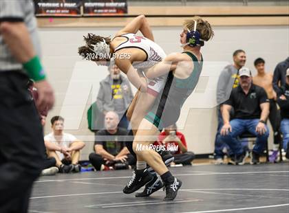 Thumbnail 2 in Roosevelt Invitational photogallery.