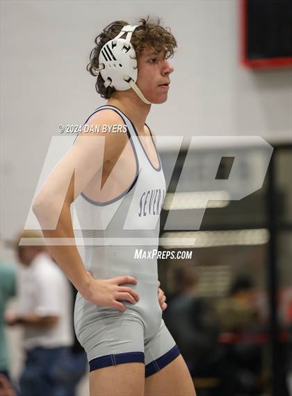 Thumbnail 1 in Roosevelt Invitational photogallery.