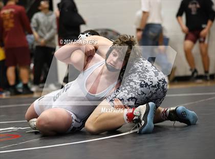 Thumbnail 2 in Roosevelt Invitational photogallery.