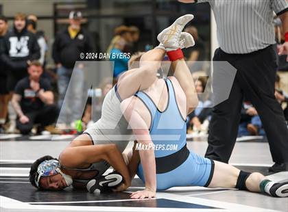 Thumbnail 2 in Roosevelt Invitational photogallery.