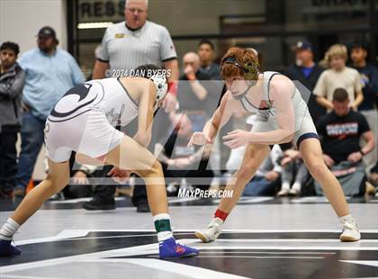 Thumbnail 2 in Roosevelt Invitational photogallery.