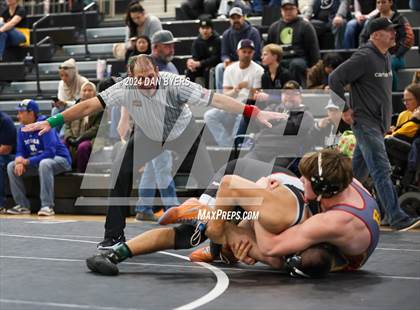 Thumbnail 2 in Roosevelt Invitational photogallery.