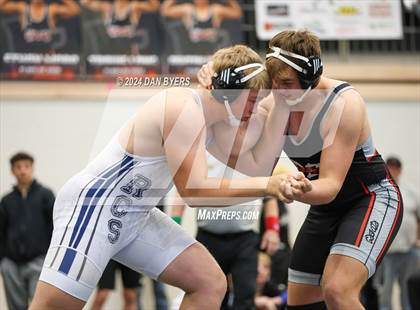 Thumbnail 1 in Roosevelt Invitational photogallery.