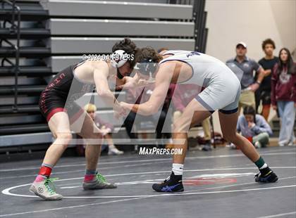 Thumbnail 3 in Roosevelt Invitational photogallery.