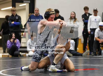 Thumbnail 2 in Roosevelt Invitational photogallery.