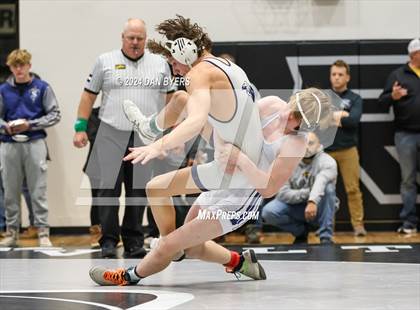 Thumbnail 2 in Roosevelt Invitational photogallery.