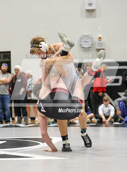 Thumbnail 1 in Roosevelt Invitational photogallery.