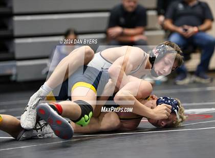 Thumbnail 3 in Roosevelt Invitational photogallery.