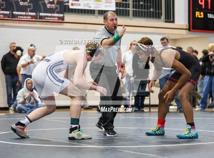 Thumbnail 2 in Roosevelt Invitational photogallery.