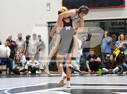 Thumbnail 1 in Roosevelt Invitational photogallery.