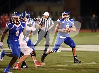 Thumbnail 1 in Miamisburg vs. La Salle (OSHSAA Division 2 Regional Final) photogallery.