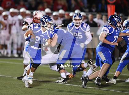 Thumbnail 1 in Miamisburg vs. La Salle (OSHSAA Division 2 Regional Final) photogallery.
