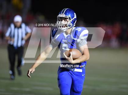 Thumbnail 1 in Miamisburg vs. La Salle (OSHSAA Division 2 Regional Final) photogallery.