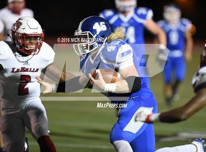 Thumbnail 2 in Miamisburg vs. La Salle (OSHSAA Division 2 Regional Final) photogallery.