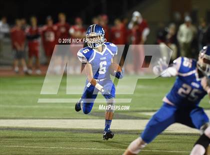 Thumbnail 3 in Miamisburg vs. La Salle (OSHSAA Division 2 Regional Final) photogallery.