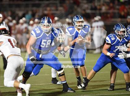Thumbnail 1 in Miamisburg vs. La Salle (OSHSAA Division 2 Regional Final) photogallery.