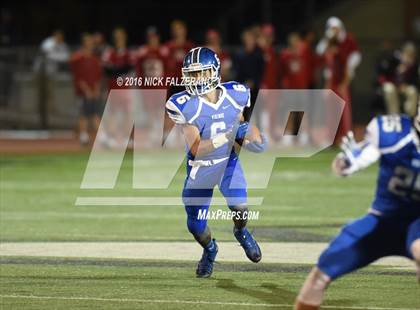 Thumbnail 2 in Miamisburg vs. La Salle (OSHSAA Division 2 Regional Final) photogallery.