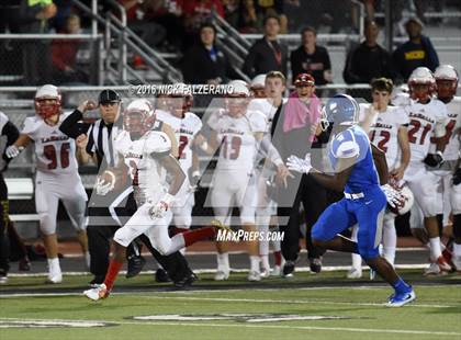 Thumbnail 3 in Miamisburg vs. La Salle (OSHSAA Division 2 Regional Final) photogallery.