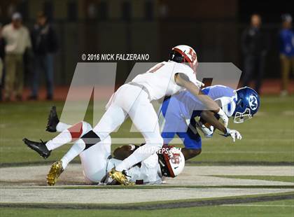 Thumbnail 1 in Miamisburg vs. La Salle (OSHSAA Division 2 Regional Final) photogallery.