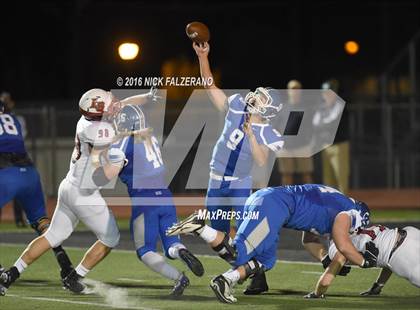 Thumbnail 3 in Miamisburg vs. La Salle (OSHSAA Division 2 Regional Final) photogallery.