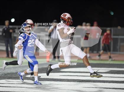 Thumbnail 1 in Miamisburg vs. La Salle (OSHSAA Division 2 Regional Final) photogallery.