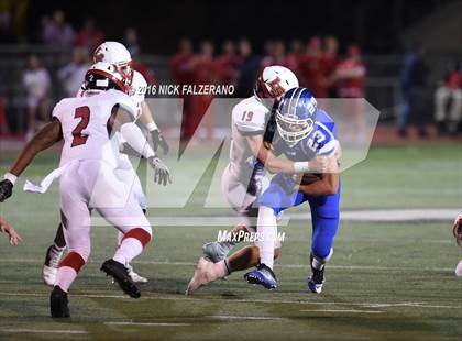 Thumbnail 1 in Miamisburg vs. La Salle (OSHSAA Division 2 Regional Final) photogallery.