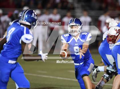 Thumbnail 2 in Miamisburg vs. La Salle (OSHSAA Division 2 Regional Final) photogallery.