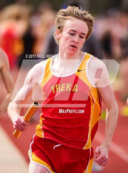Thumbnail 1 in Eagle Classic Relays photogallery.