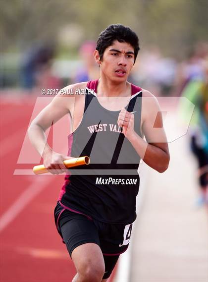 Thumbnail 3 in Eagle Classic Relays photogallery.