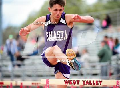 Thumbnail 3 in Eagle Classic Relays photogallery.