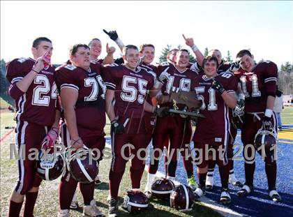 Thumbnail 3 in Clinton vs Leicester (MIAA Division 5 Central Final) photogallery.