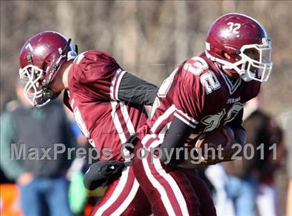 Thumbnail 3 in Clinton vs Leicester (MIAA Division 5 Central Final) photogallery.