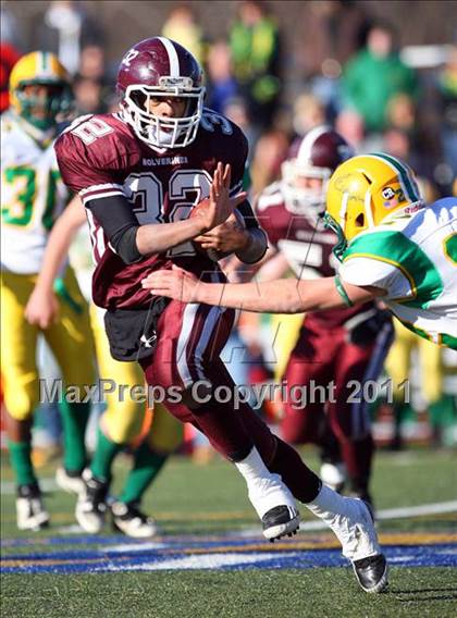 Thumbnail 3 in Clinton vs Leicester (MIAA Division 5 Central Final) photogallery.