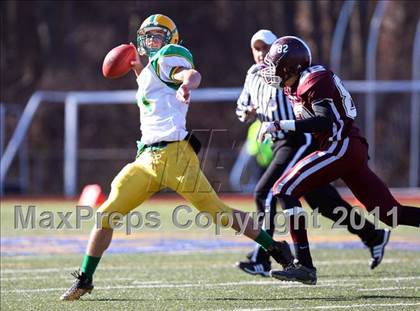 Thumbnail 1 in Clinton vs Leicester (MIAA Division 5 Central Final) photogallery.