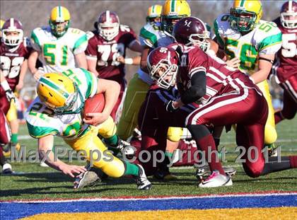 Thumbnail 1 in Clinton vs Leicester (MIAA Division 5 Central Final) photogallery.