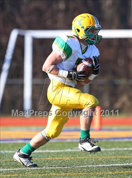 Thumbnail 3 in Clinton vs Leicester (MIAA Division 5 Central Final) photogallery.