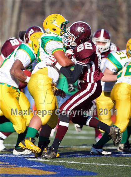 Thumbnail 1 in Clinton vs Leicester (MIAA Division 5 Central Final) photogallery.