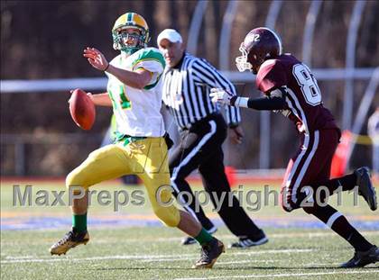 Thumbnail 3 in Clinton vs Leicester (MIAA Division 5 Central Final) photogallery.