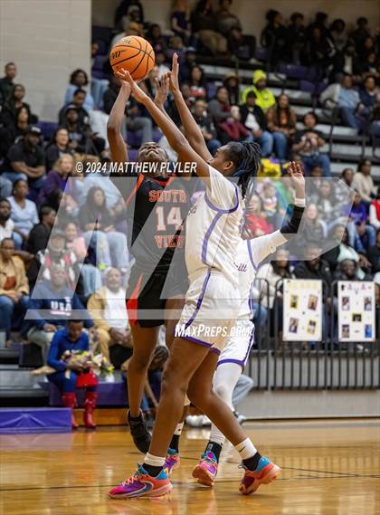 Thumbnail 3 in South View @ Jack Britt photogallery.