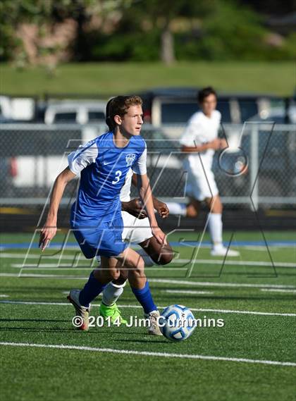 Thumbnail 2 in Wheaton North @ Lake Park photogallery.