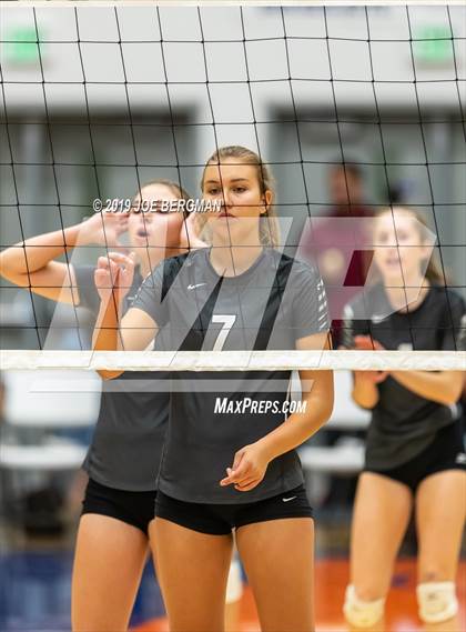 Thumbnail 2 in Bakersfield Christian vs. Stockdale (CIF-CS D2 Final) photogallery.