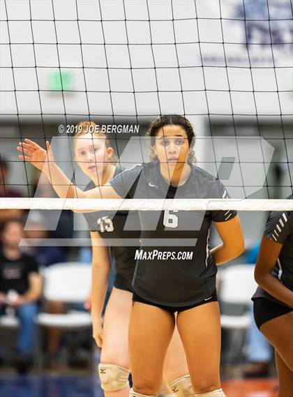 Thumbnail 3 in Bakersfield Christian vs. Stockdale (CIF-CS D2 Final) photogallery.