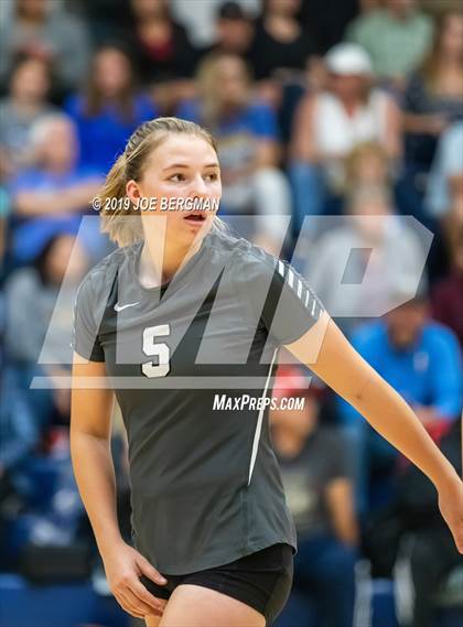 Thumbnail 3 in Bakersfield Christian vs. Stockdale (CIF-CS D2 Final) photogallery.