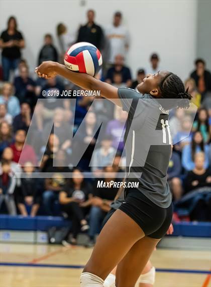 Thumbnail 2 in Bakersfield Christian vs. Stockdale (CIF-CS D2 Final) photogallery.