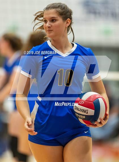 Thumbnail 2 in Bakersfield Christian vs. Stockdale (CIF-CS D2 Final) photogallery.