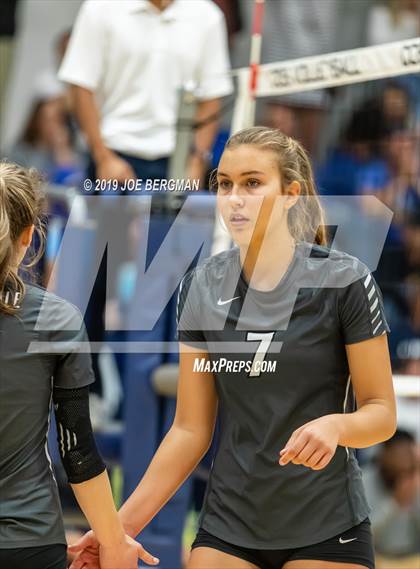 Thumbnail 1 in Bakersfield Christian vs. Stockdale (CIF-CS D2 Final) photogallery.