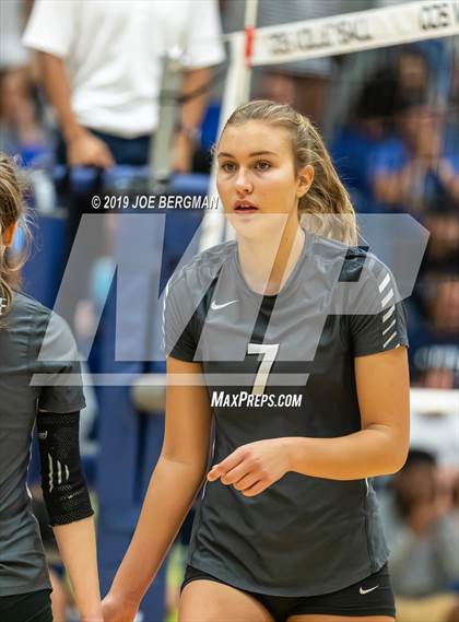 Thumbnail 2 in Bakersfield Christian vs. Stockdale (CIF-CS D2 Final) photogallery.