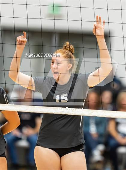 Thumbnail 2 in Bakersfield Christian vs. Stockdale (CIF-CS D2 Final) photogallery.