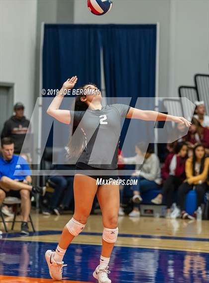 Thumbnail 2 in Bakersfield Christian vs. Stockdale (CIF-CS D2 Final) photogallery.